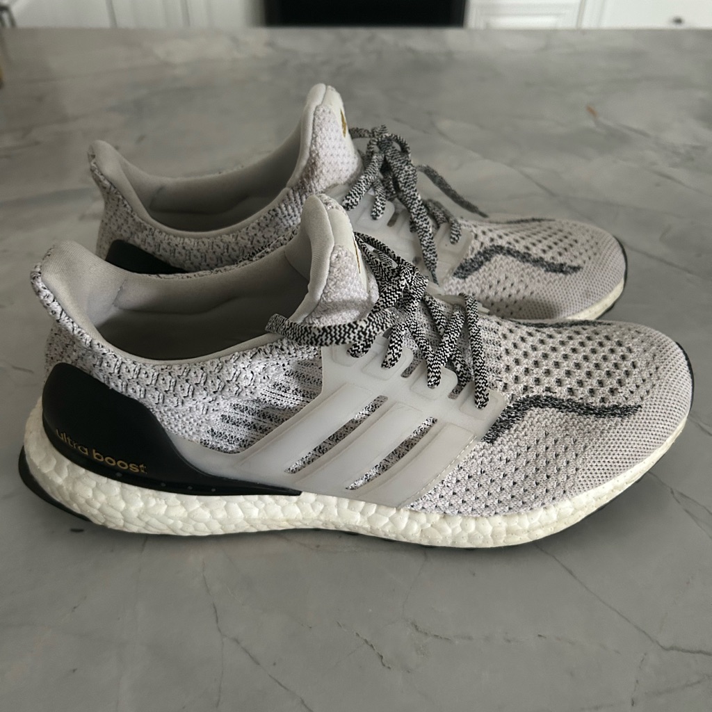 Adidas Ultraboost 5.0 Dna Black White Size 9 W